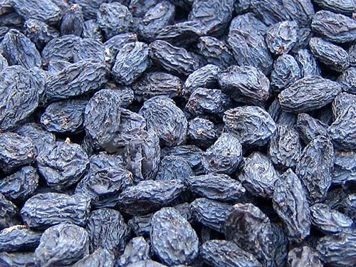 Raisins black