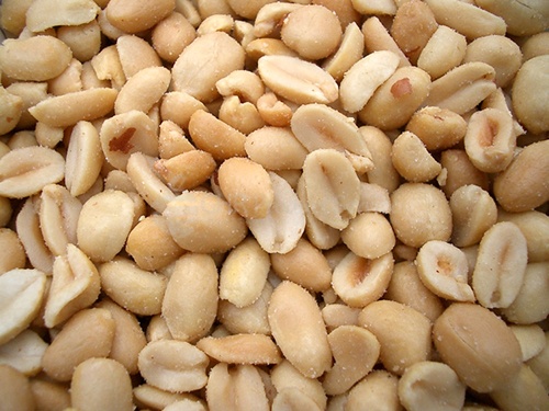 Peanut (peeled, not roasted)
